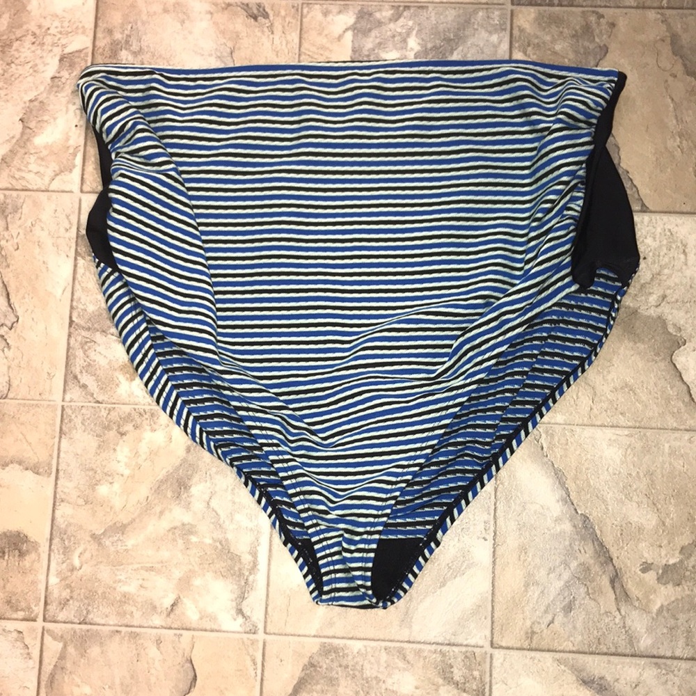 Maternity Beach Bump swimsuit bottom XL